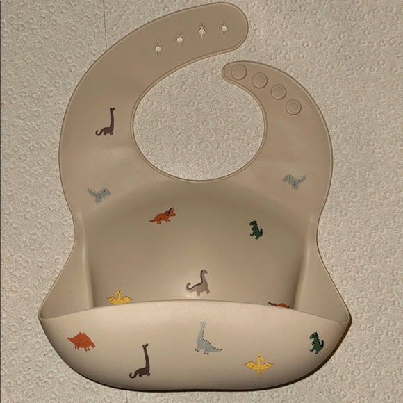 Mushie Silicone Baby Bibs - Picture 2 of 4